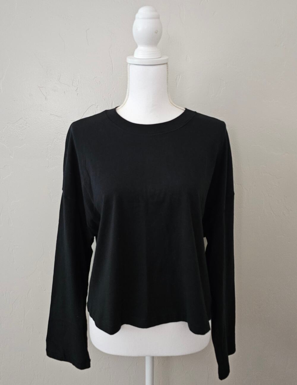 DSG Solid Black Bell Sleeve Crop Top